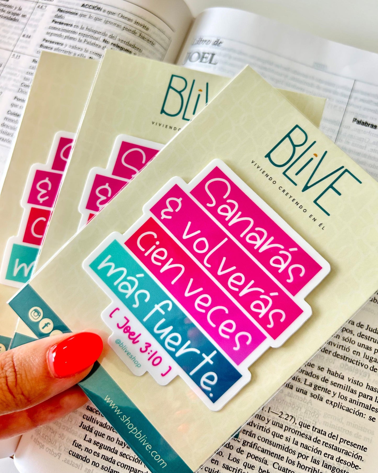 Cien veces más fuerte- Sticker (08)