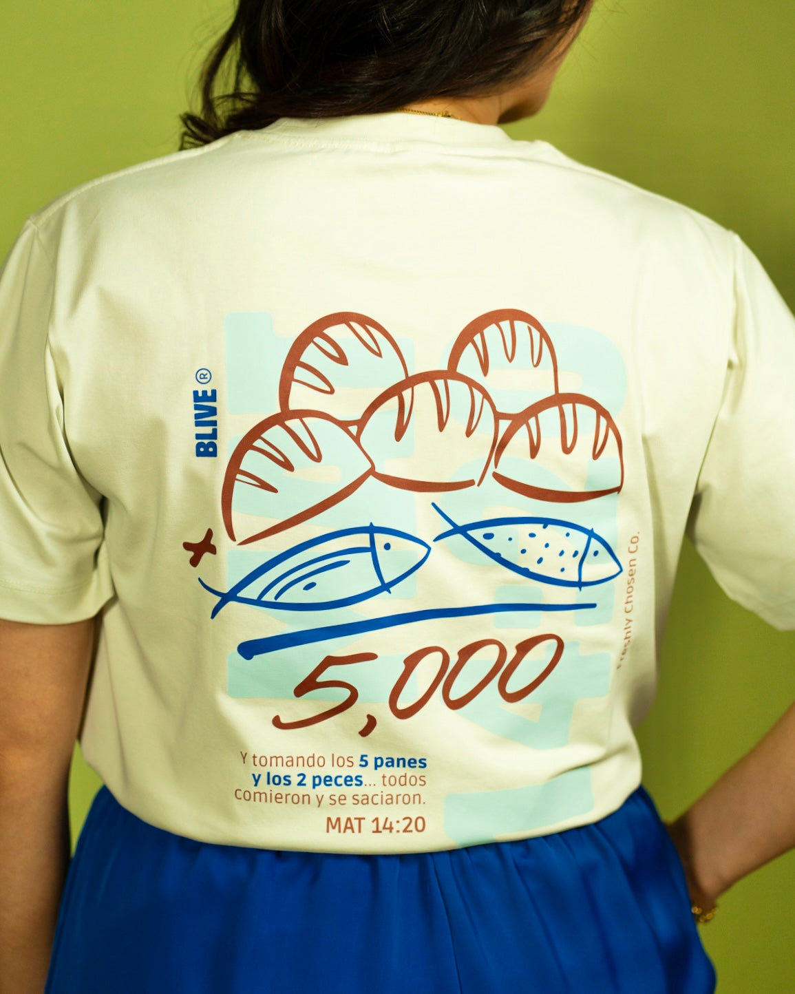 PRE-ORDEN Milagro: 5 panes + 2 peces | Bordada | Camisa + Sticker