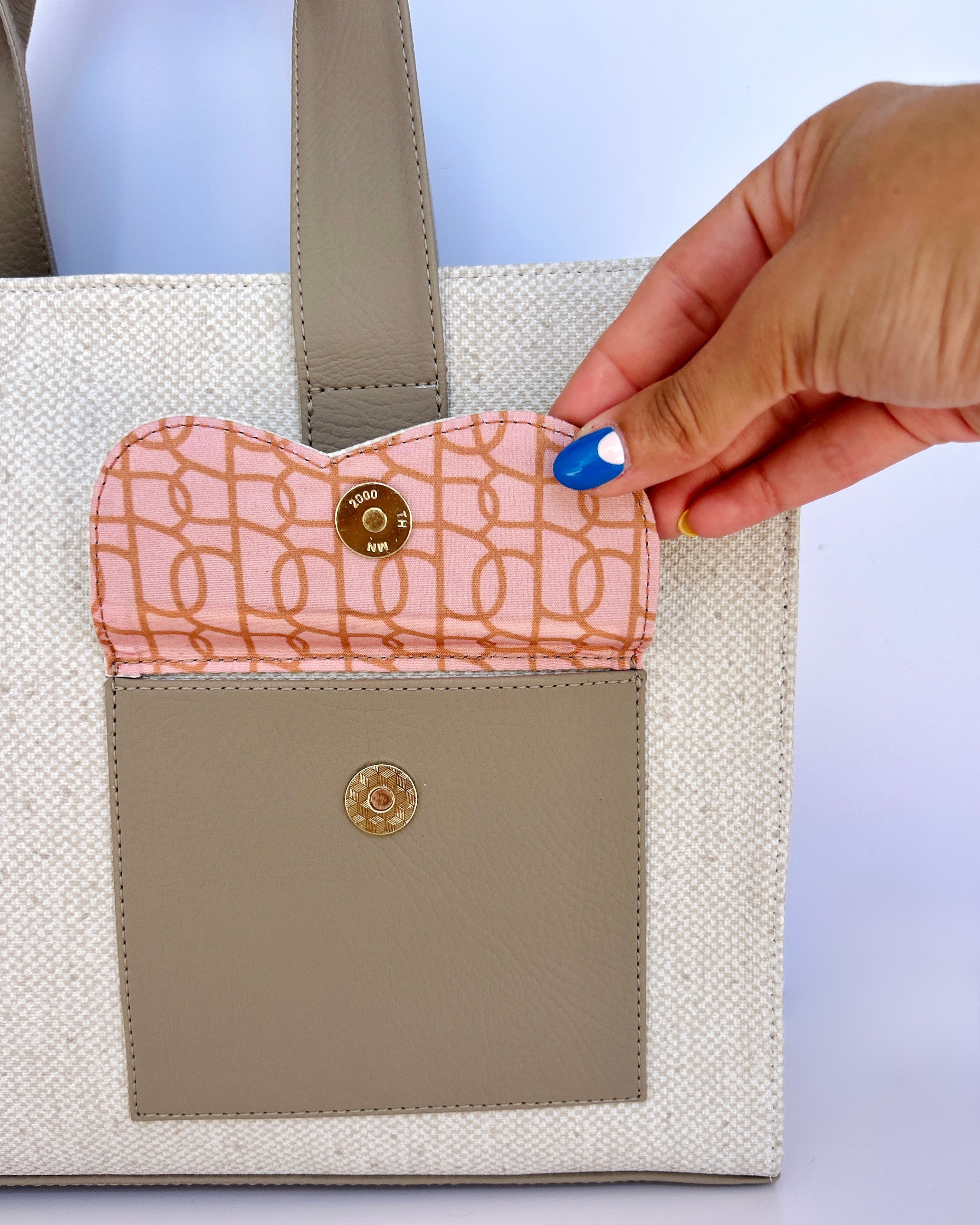 Cartera Madre Amada: Beige- Edición Limitada