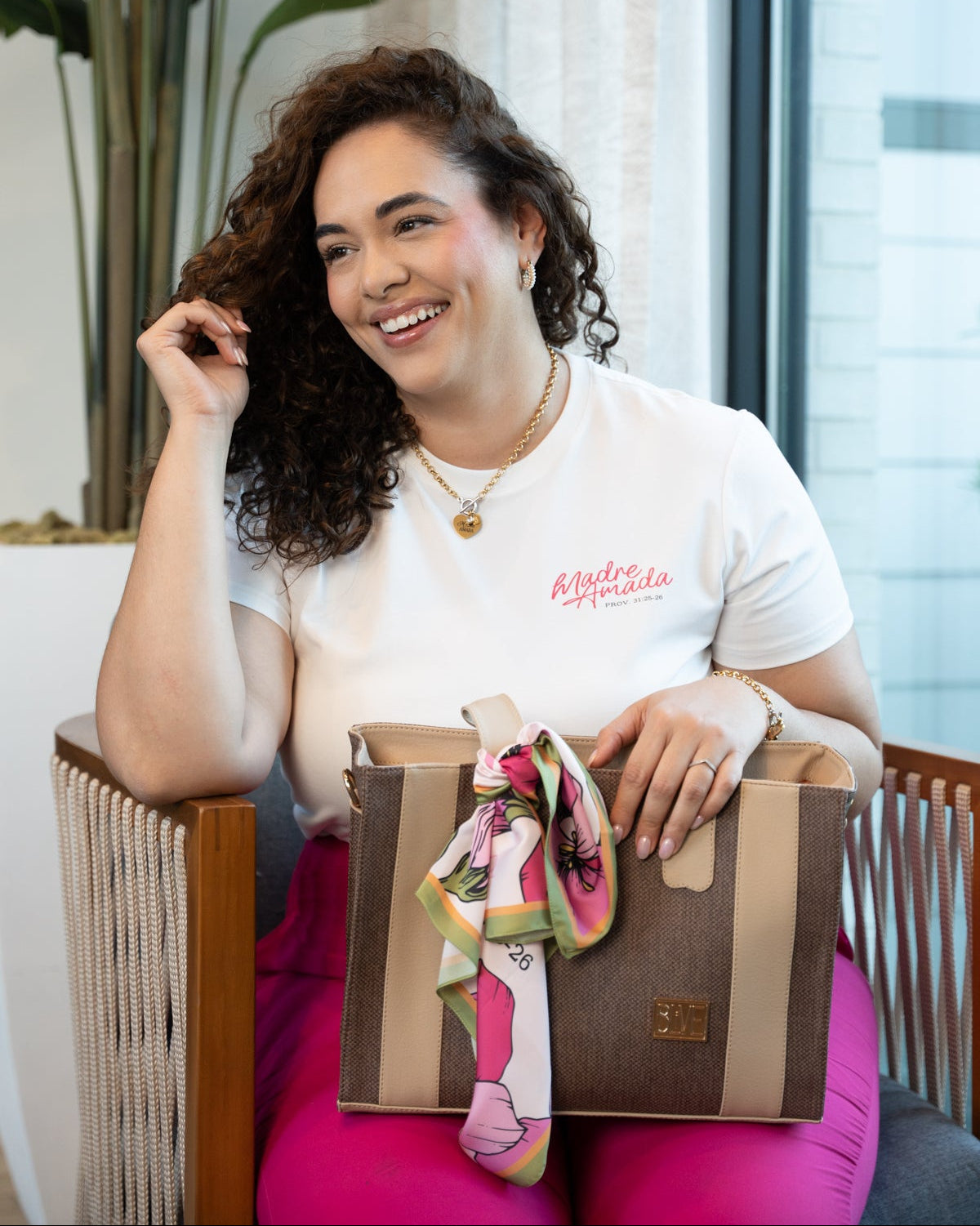 Cartera Madre Amada: Marrón- Edición Limitada