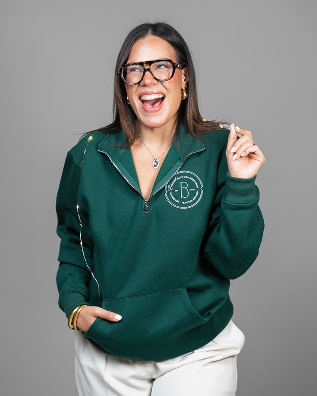 Emanuel, Dios con nosotros - Abrigo bordado (Elígelo un tamaño más grande)