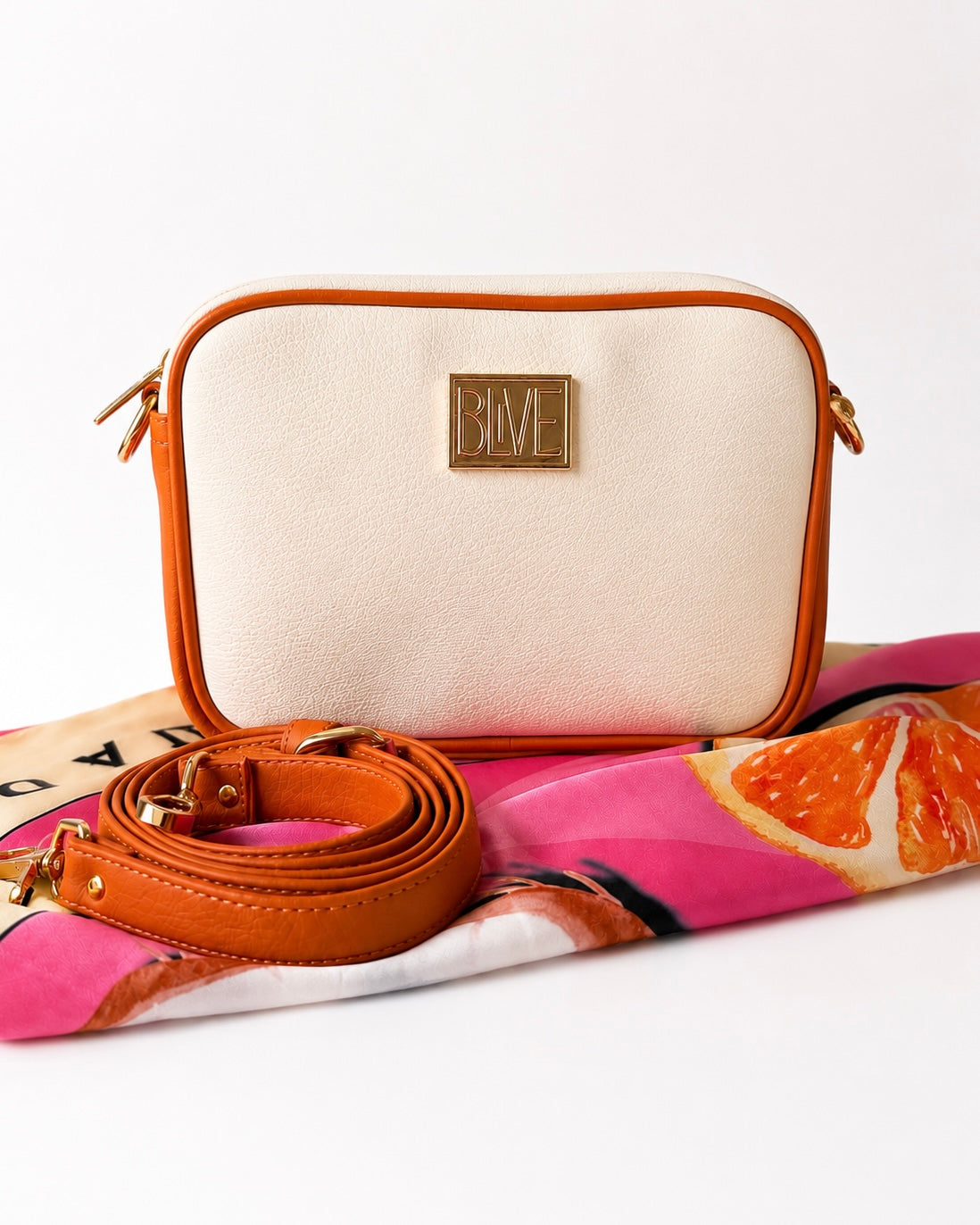 Cartera Darás Frutos