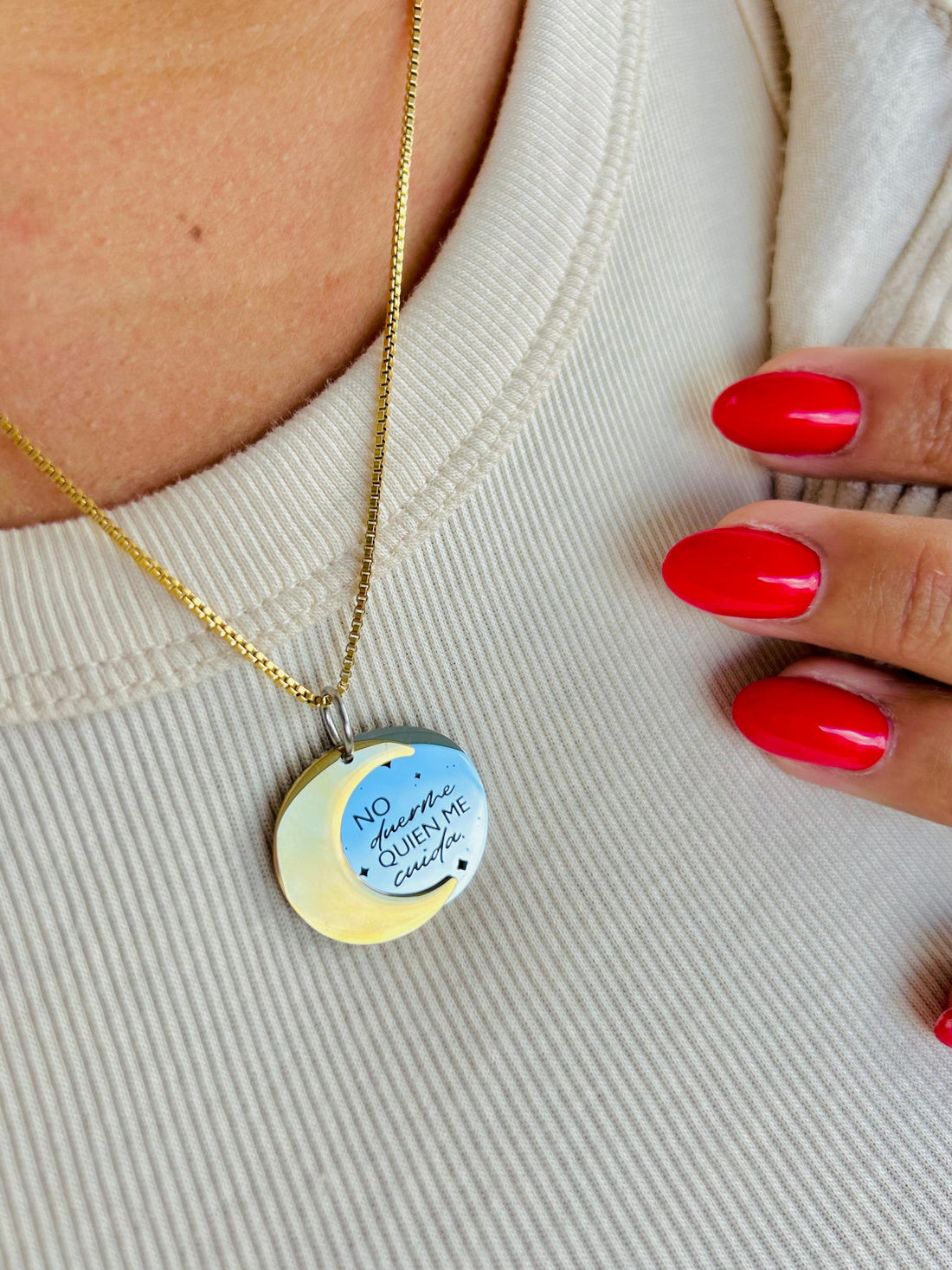 No duerme quien me cuida- Collar (8)