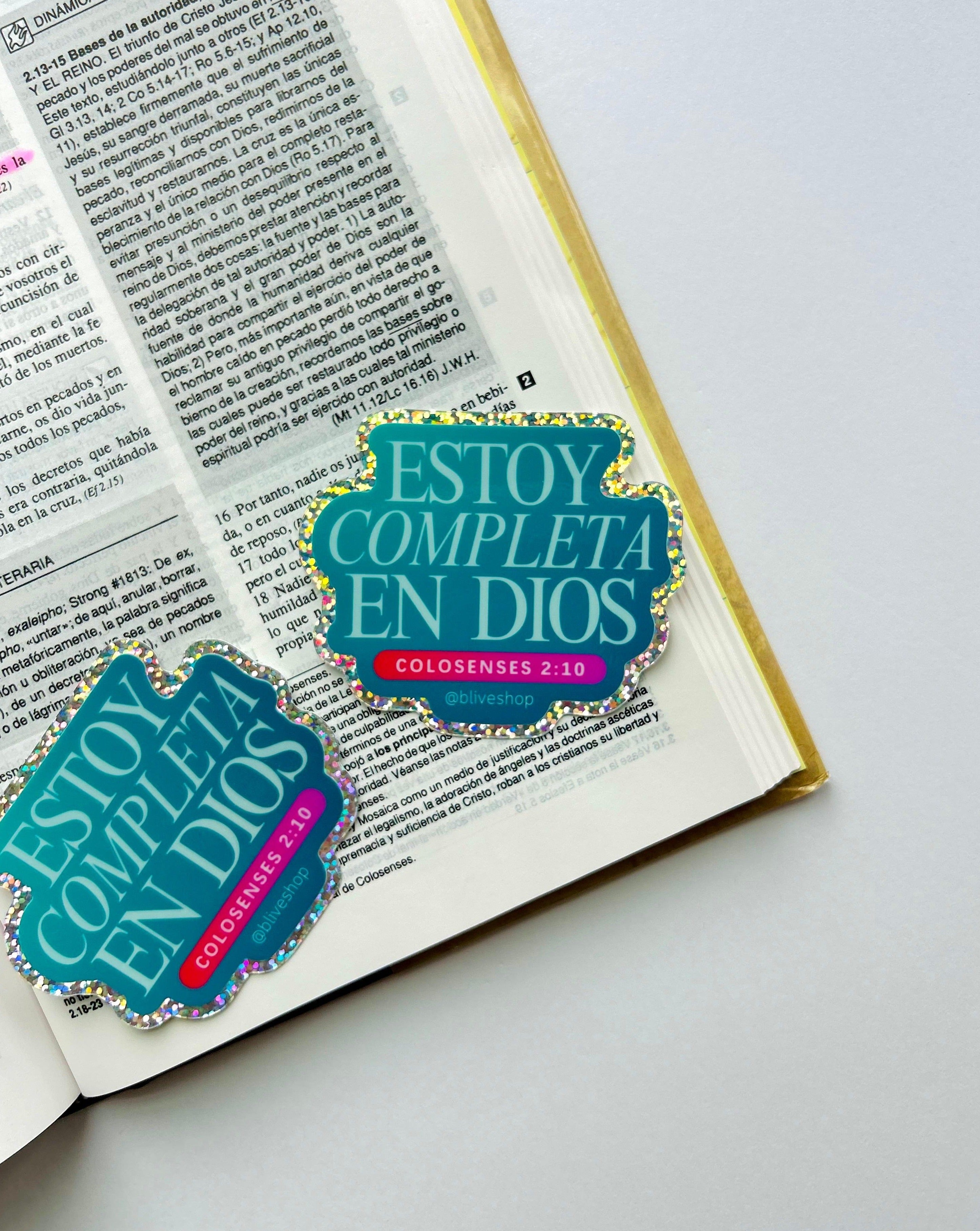 Completa en Dios- Sticker (06)