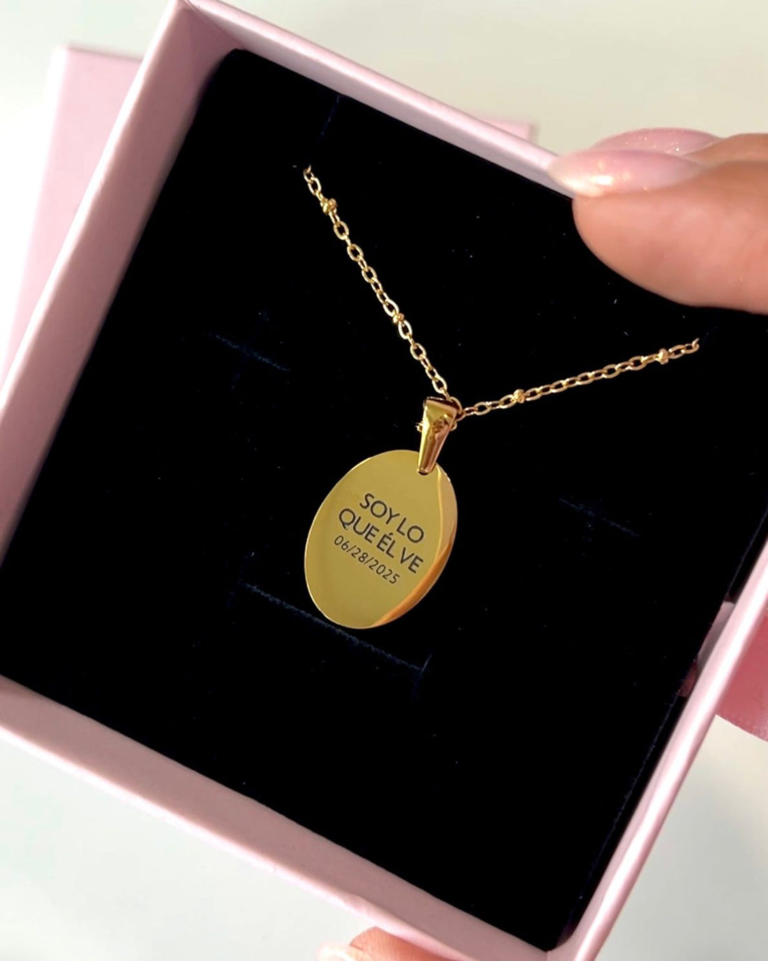 Lo que el Padre Ve- Collar